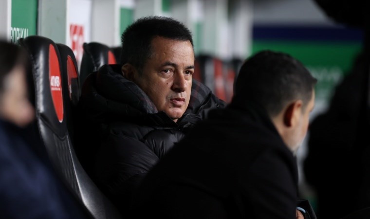 Acun ilcilli’dan wanda nara ve l-gante tezlerine yanert!