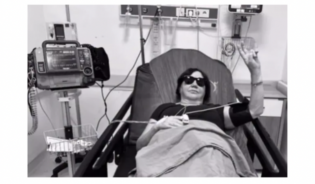 Nazan Öncel'den sevenlerini korkutan haber! Ambulansla hastaneye kaldırıldı - Resim: 0