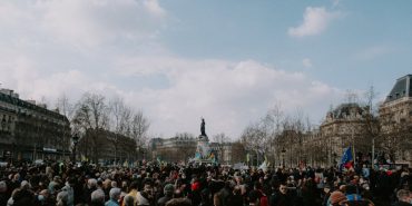 Laiklik-Meclisi8217nden-Sert-Cikis-Asil-Suc-Laik-Cumhuriyeti-Yikmaktir-featured