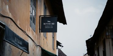 Yuz-Yilin-Evi-Sahnesi-Turkiye8217nin-Yuz-Yillik-Hikayesine-Zamansiz-Bakis-featured