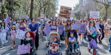 8-Mart-Feminist-Perspektiften-Savas-Baris-ve-Kadin-Kimligi-featured