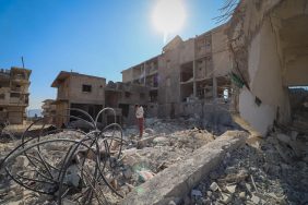 Kapitalizmin-Krize-Direnci-Suclama-Donusum-ve-Piyasalarin-Yeniden-Dogusu-featured